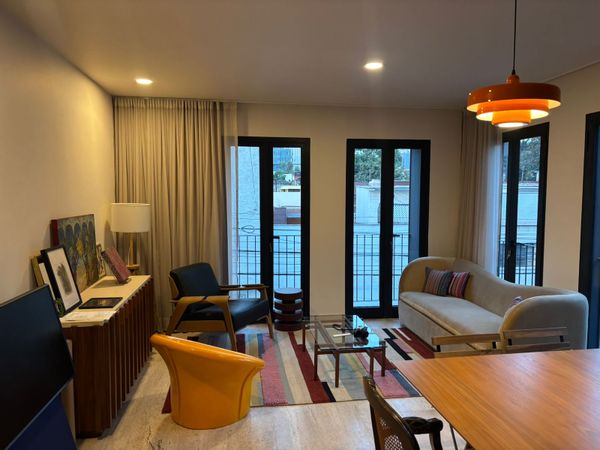 Charming 2BR, 2BA apartment in a neighborhood adjacent to Condesa, walkable, close to public transit