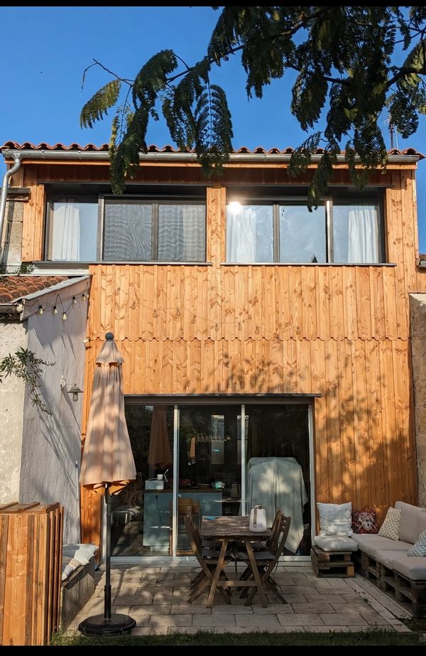 Charmante et grande maison avec jardin