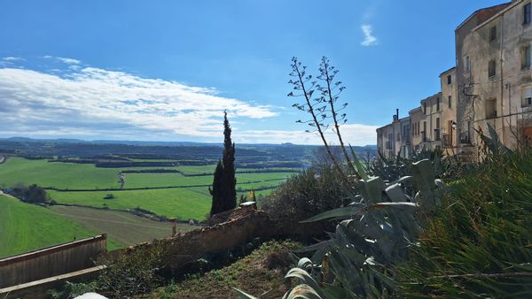 Quiet appartment in the center of Catalonia (100km from Barcelona)