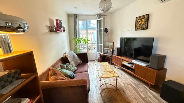 Geoff's Parisian home