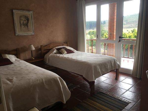 Maria, Fernando & Maria Josés hus