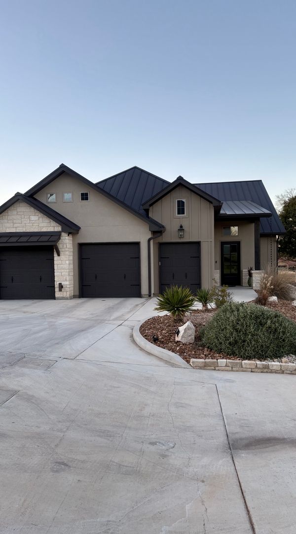 The Aspelin Family s Haus