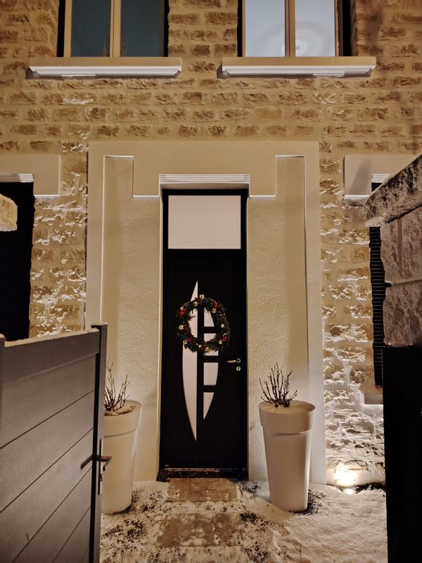 Maison de ville 4 chambres avec jardin, à 10 minutes à vélo du cœur historique de Dijon