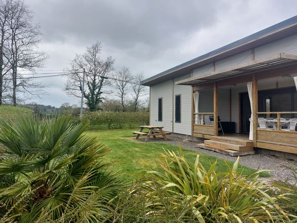 "Le Cassiflor" Notre chalet en Bretagne Sud....