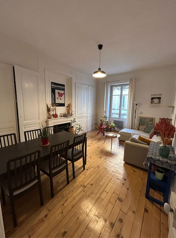 Grande chambre - centre de Lyon