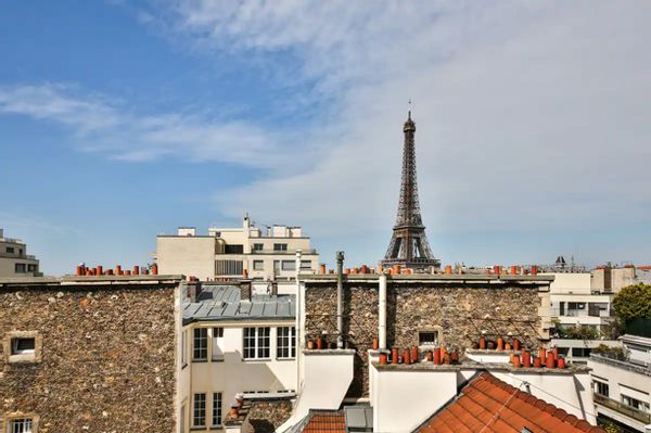Les Toits de Paris ✳︎ Vue Tour Eiffel ✳︎ Quartier prestigieux "Rue Cler "