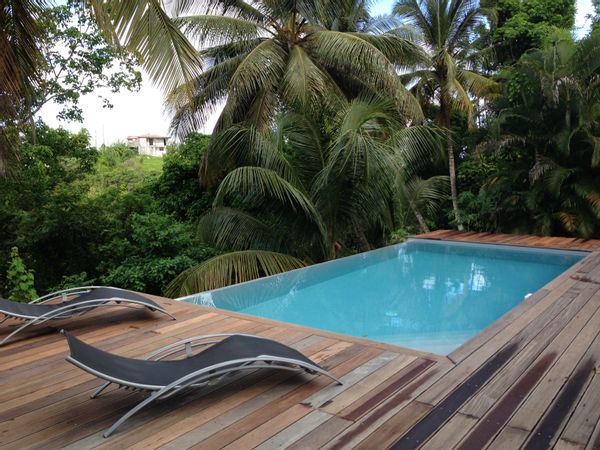 T1 avec piscine, wifi , au coeur de la Guadeloupe