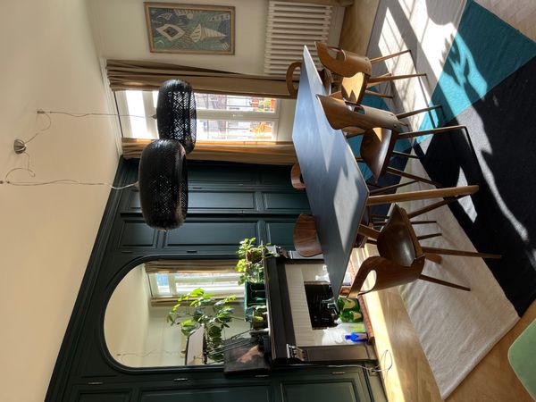 Appartement bourgeois spacieux et élégant, à deux pas du Vieux-Port.