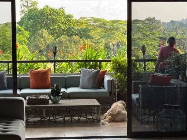 Casa di Naomi & Eric