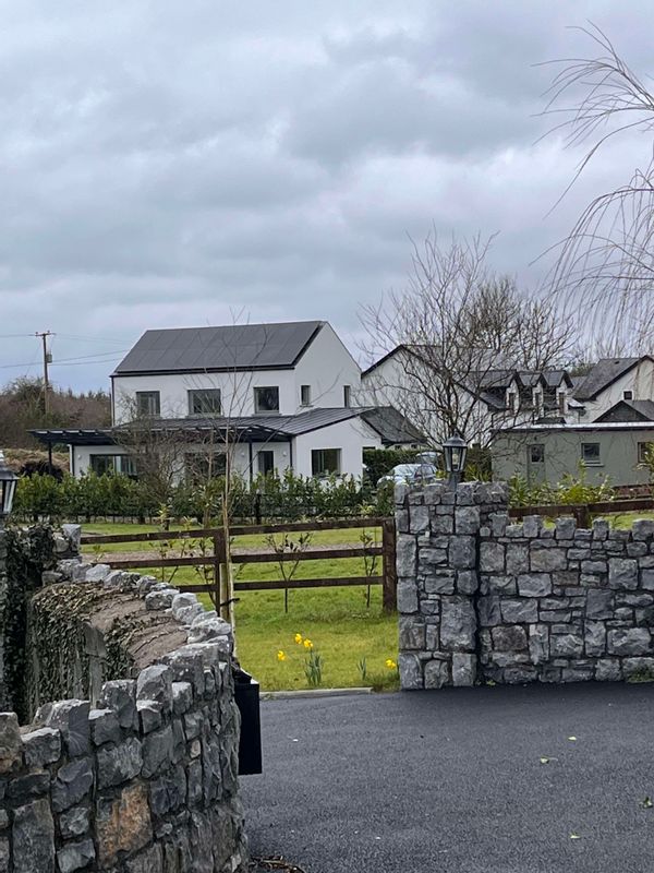 Jonathan and Aideenina kuća