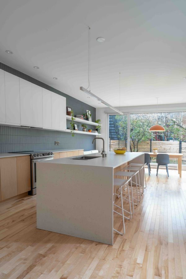 Maison familiale près du parc Jarry et du marché Jean-Talon