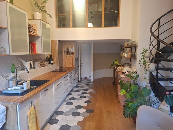 Appartement duplex rez-de-jardin, quartier calme et bien desservi de Marseille