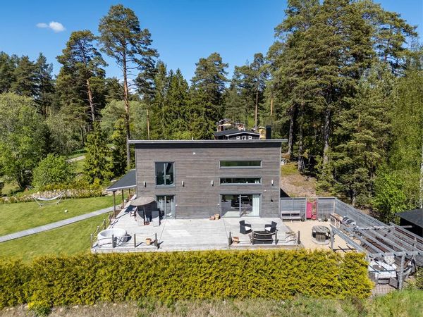 A Private Coastal & Forest Retreat – Perfect for Short-Term Stays