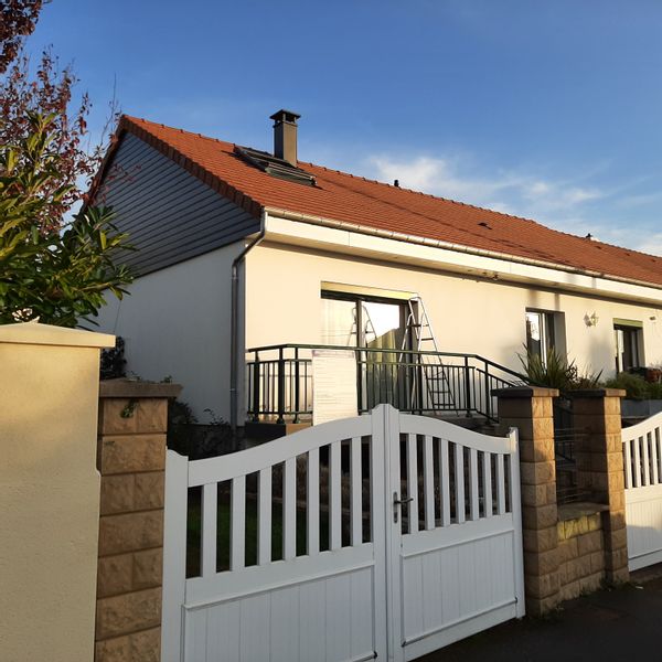 Maison 5 chambres à Caen, à proximité de la côte de Nacre et des plages du débarquement.