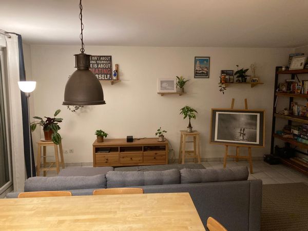 Appartement 2 chambres, à 2 stations de métro de l'hyper centre et au pied des monts d'or