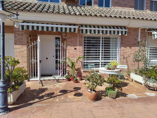 Casa di Miguel y Aurea