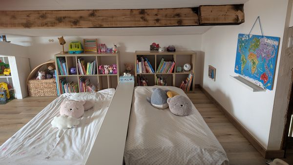 VILLA Provençale au calme avec JARDIN, PISCINE et VUE MER entre Antibes et Cannes