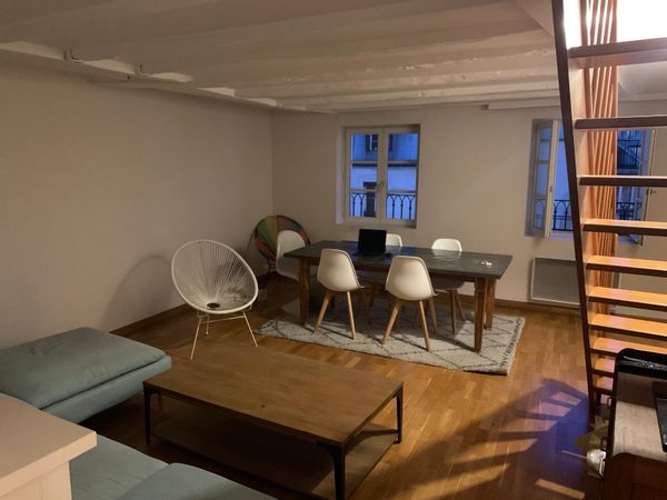 Appartement familial en plein centre de Paris