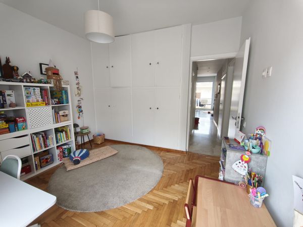 Piso en el centro de Atenas (15 minutos andando de la Acrópolis, 2 minutos del Monte Filopappou)