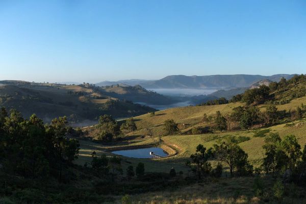 Blue Mountains Earth Home on 5 Acres