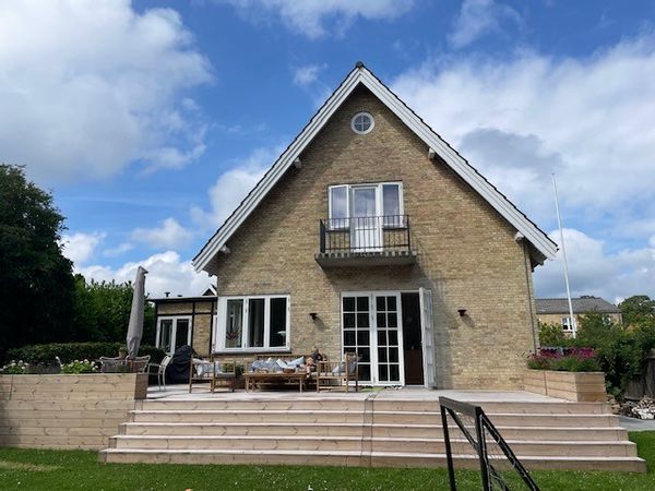 Family house in a quiet neighbourhood. Close to the sea. 10 min. by train to Copenhagen city center