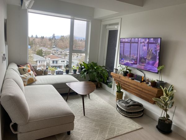 Nathan and Jesss hus