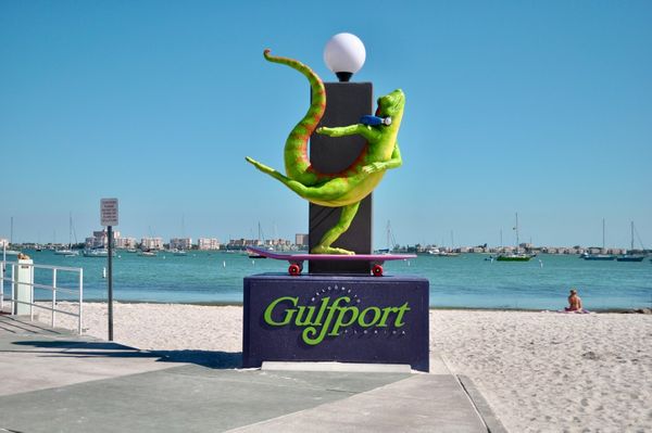 Midcentury Gulfport Charmer
