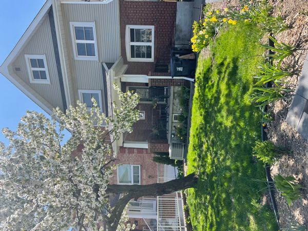 Warm & inviting family home in Toronto