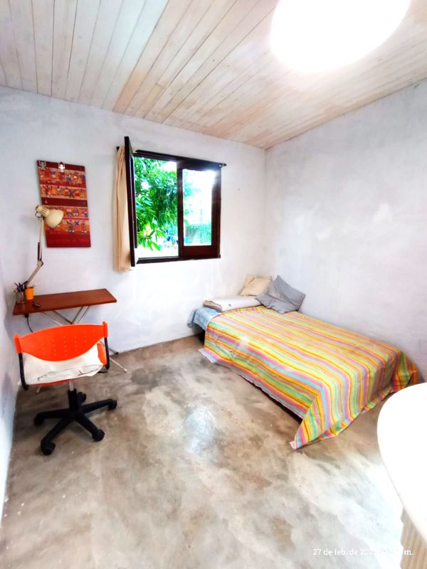 Habitación privada con pileta, rodeada de naturaleza, en un barrio tranquilo de Yerba Buena