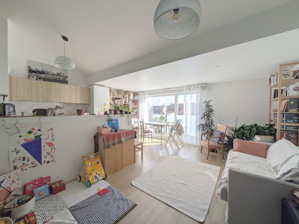 L'appartement familial de Laura, Jonathan et petit Paul