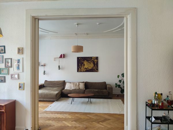 Große Altbauwohnung im schönsten Kiez Berlins