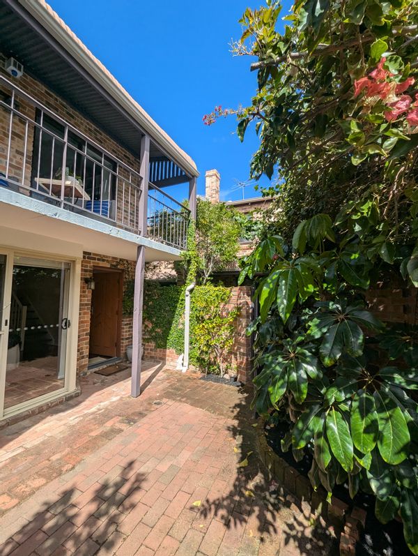 Our urban hideaway is a beautiful leafy glen tucked into central area of Subiaco.