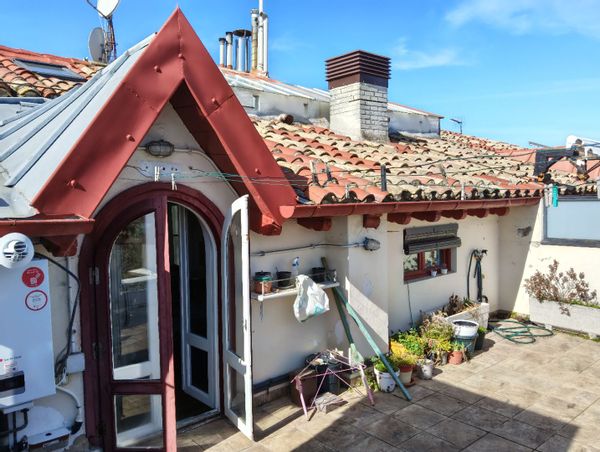 Piso al lado de la Catedral