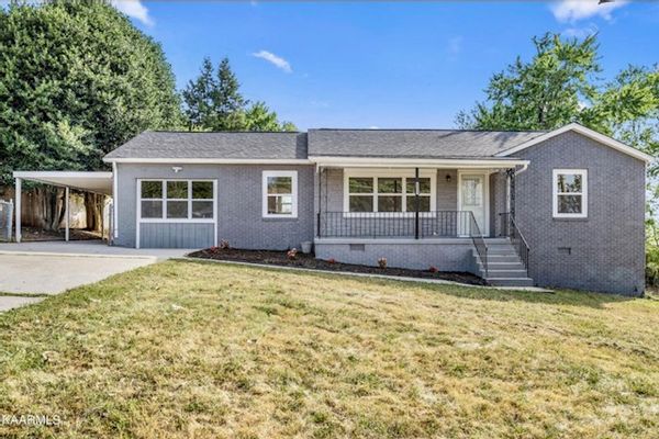 Kozy on Kentwood in Knoxville