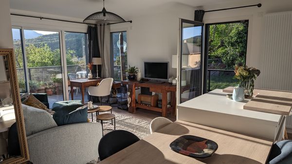 T2 résidence neuve, au calme, à Aix les Bains, entre lac du Bourget et stations de ski