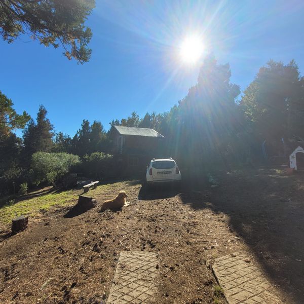 Cozy Patagonian home near nature, lakes, shops & cafés in Bariloche.