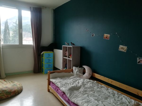 appartement 2 chambres au coeur de Die, dans un quartier calme.