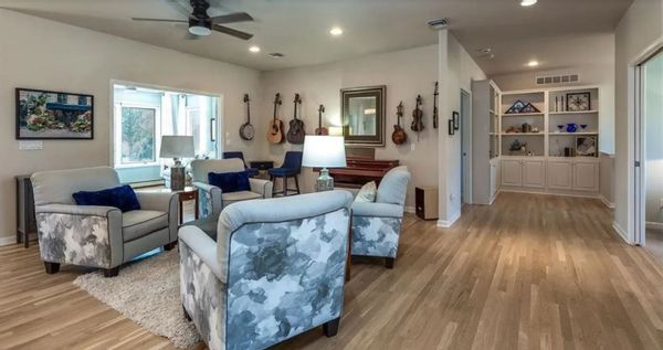 Larry's house is open warm safe quiet private very comfortable with stunning outdoor space