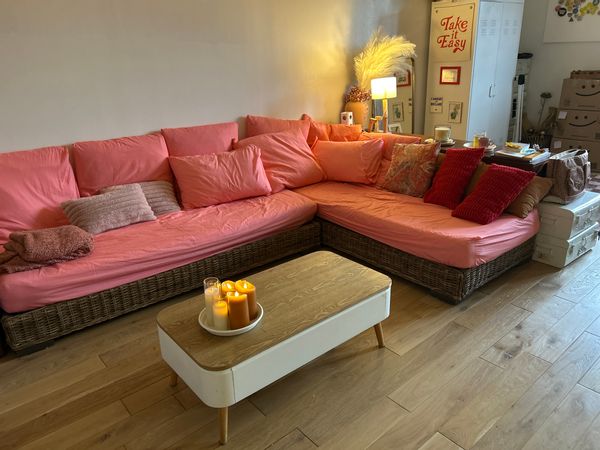 2-bedroom kid-friendly apartment in the historical heart of Troyes with parc view
