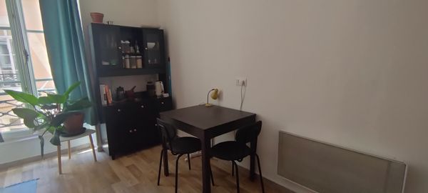 Nina's house
