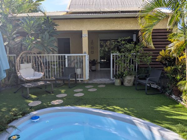 Marine et Cédrics hus