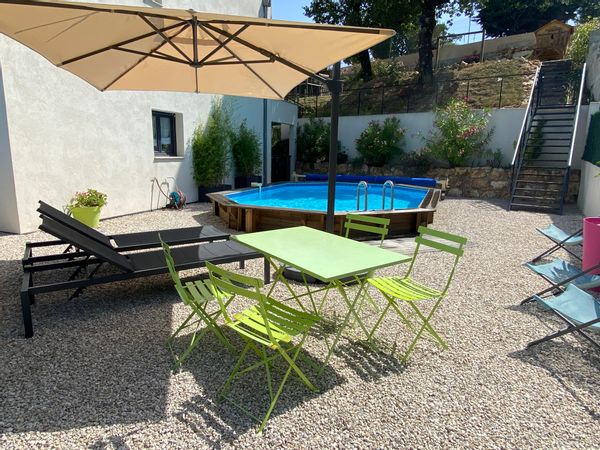 La maison de Olivia et Rémy entre mer et montagne