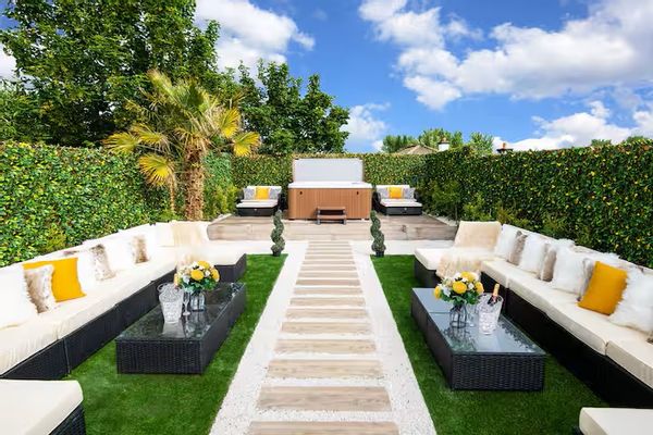 18th c. Cottage.  Newly renovated while retaining its old charm characteristics.