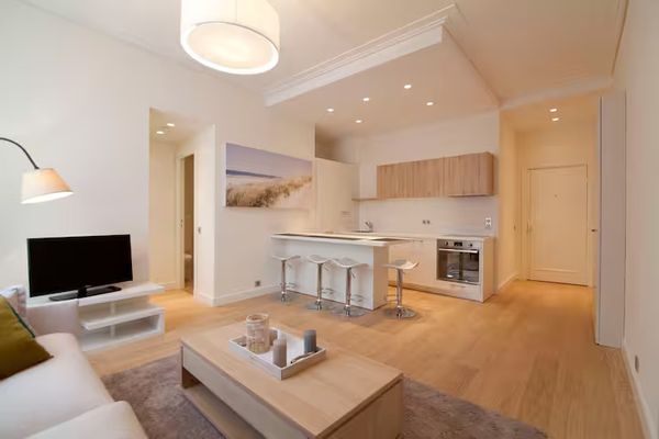 Au coeur de Nice et à quelques pas de la mer, appartement  plein de charme.