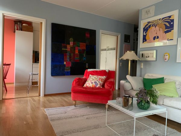 4 rumslägenhet med stor balkong innanför tullarna i Stockholm. Närhet till badbryggor!