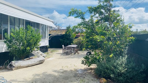 Hervey Bay beach cottage