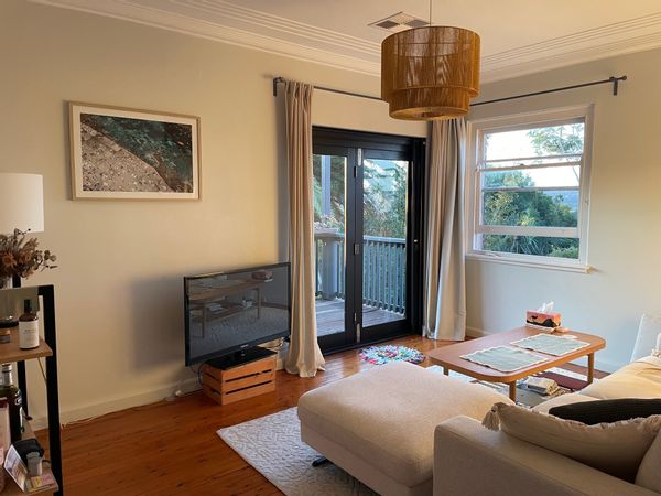 2 bedroom apartment with a tropical view, 5 minutes from Manly