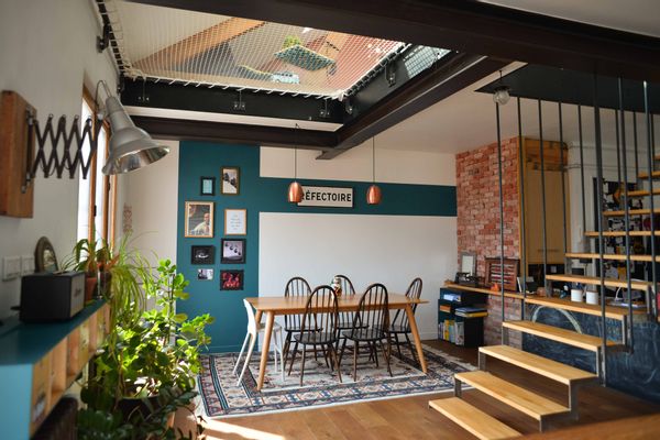 Duplex d'Hélène et ses deux garçons au coeur d'Annecy, entre lac et montagnes.