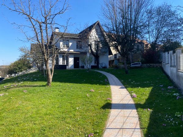 Maison familiale aux portes de Paris