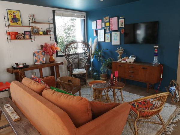 Bienvenue dans notre maison de famille à Nantes, entre soleil, culture, nature et océan Atlantique.